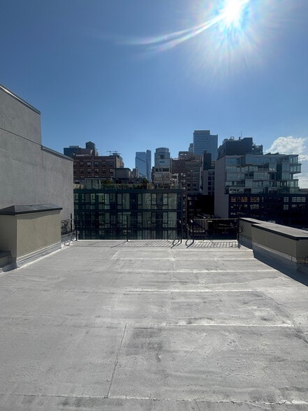 More Photos Of 544 W 49th St, New York Apartments For Sale