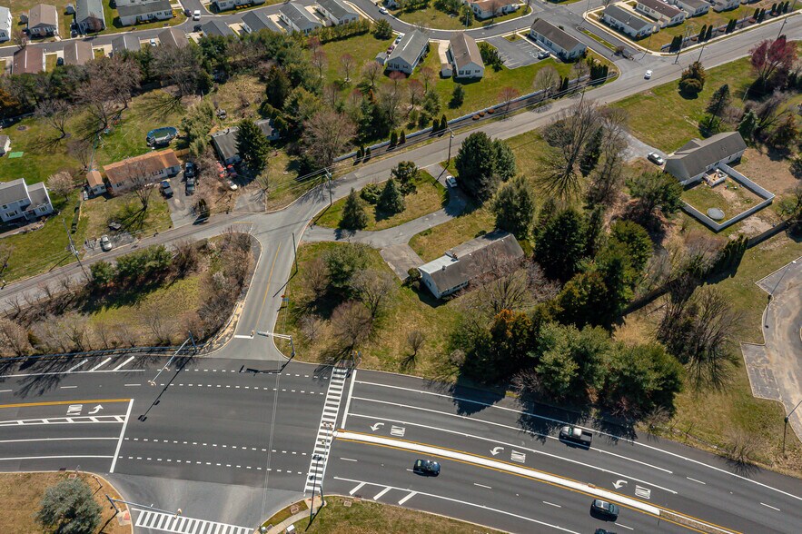 More Photos Of 73 Berlin Cross Keys Rd, Williamstown Specialty For Sale