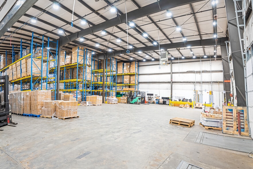 More Photos Of 475 Oberlin Ave S, Lakewood Warehouse For Lease