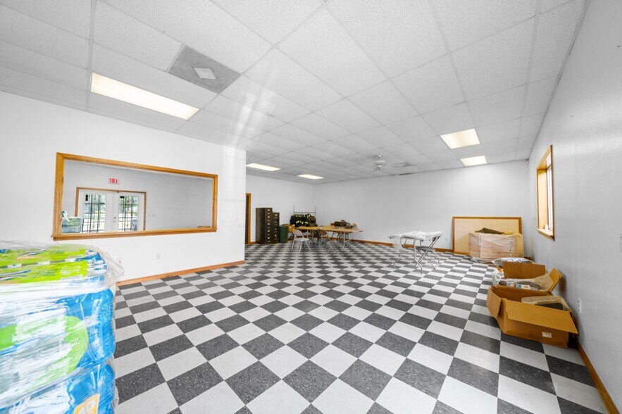 More Photos Of 7722 SE 126th Pl, Belleview Warehouse For Lease
