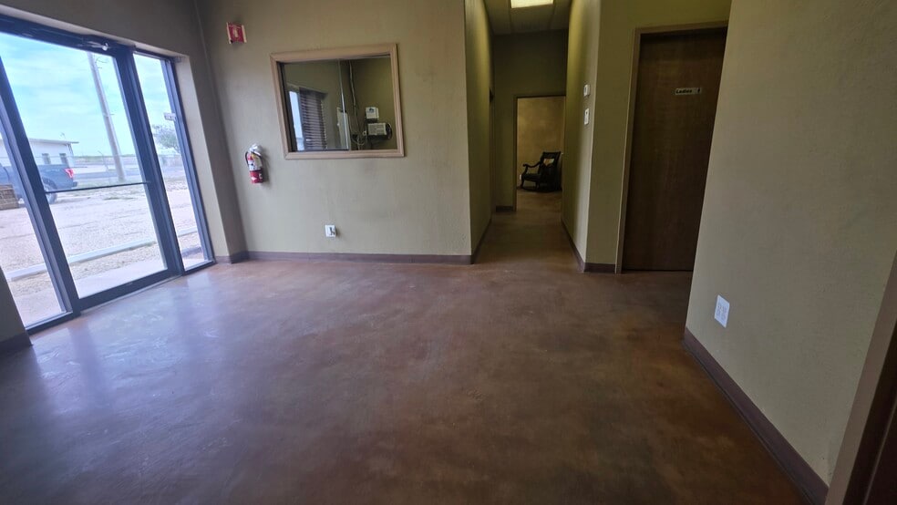 More Photos Of 5505 S FM 1788, Midland Warehouse For Sale