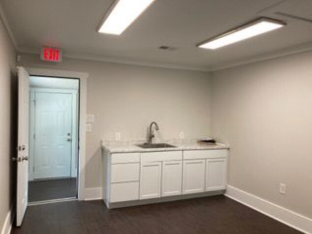 More Photos Of 10587 Hwy 78, Summerville Office For Sale
