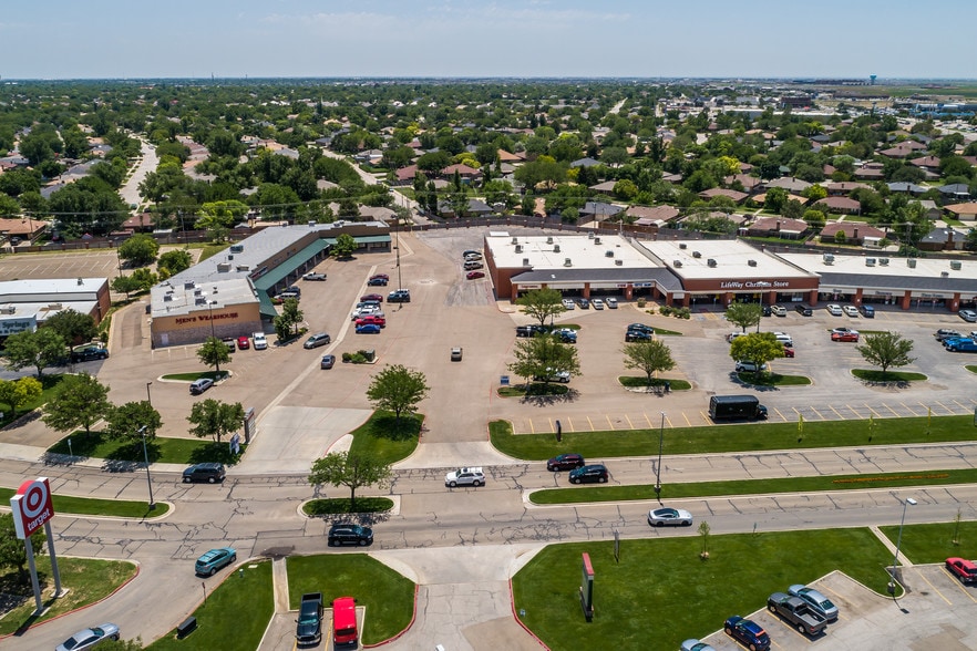 More Photos Of 121 Westgate Pky, Amarillo Freestanding For Lease