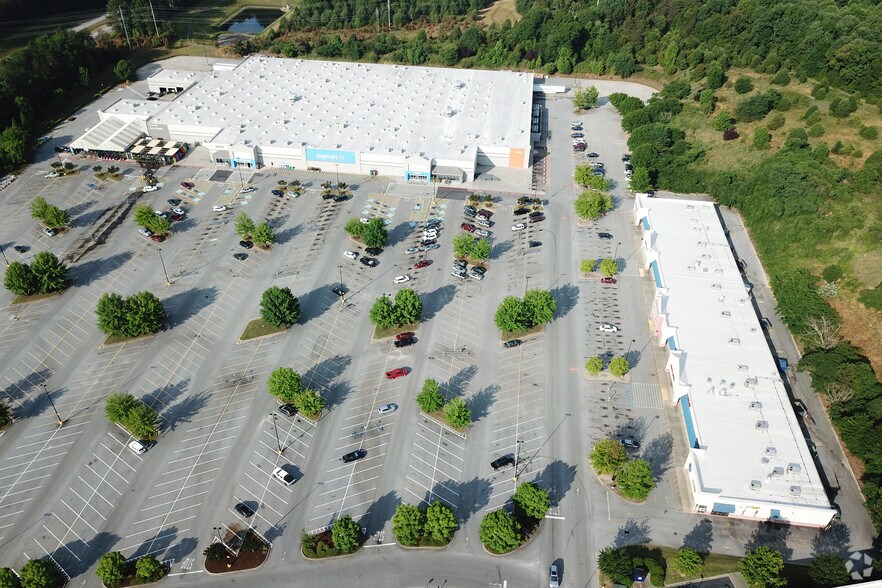 More Photos Of 1280 Eighteen Mile Rd, Central Storefront For Lease