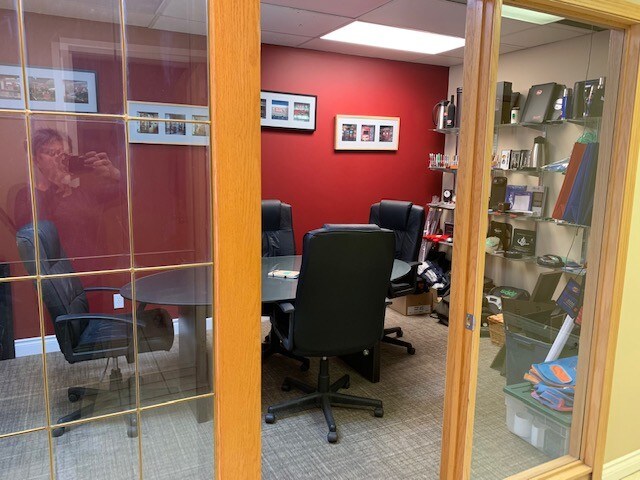 More Photos Of 1420 40th Ave NE, Calgary Warehouse For Sale