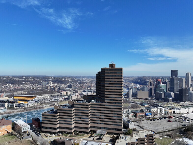 More Photos Of 1301 Grandview Ave, Pittsburgh Office For Lease