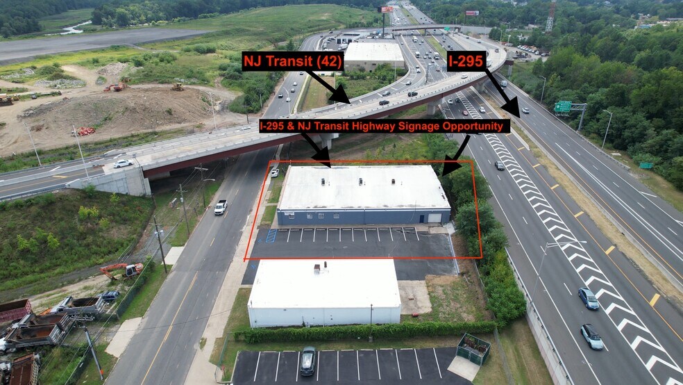 More Photos Of 717 Creek Rd, Bellmawr Manufacturing For Lease