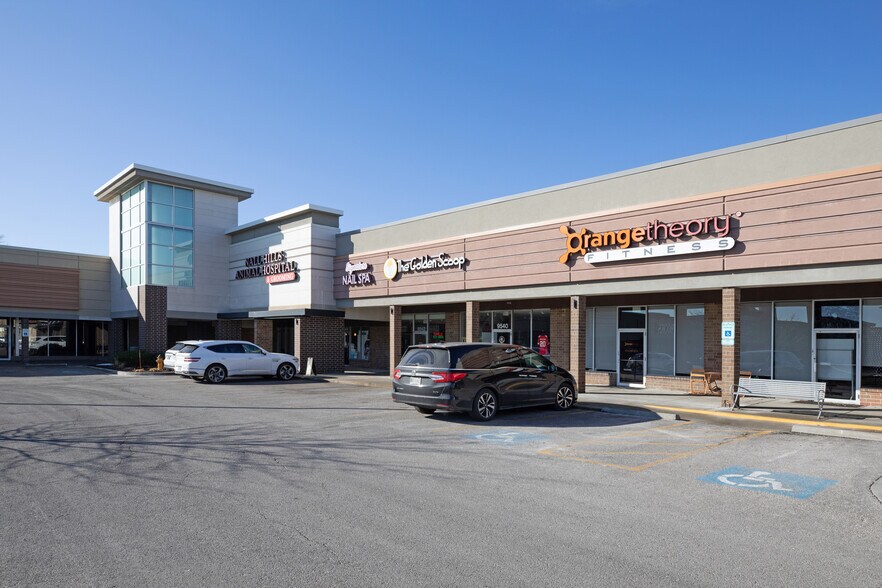More Photos Of 9502-9628 Nall Ave, Overland Park Unknown For Lease