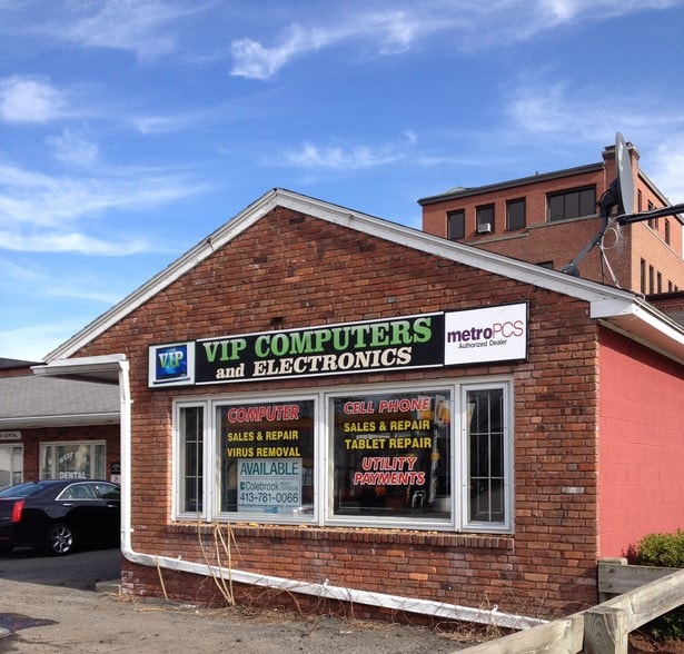 More Photos Of 7-19 Westfield St, West Springfield Office For Lease