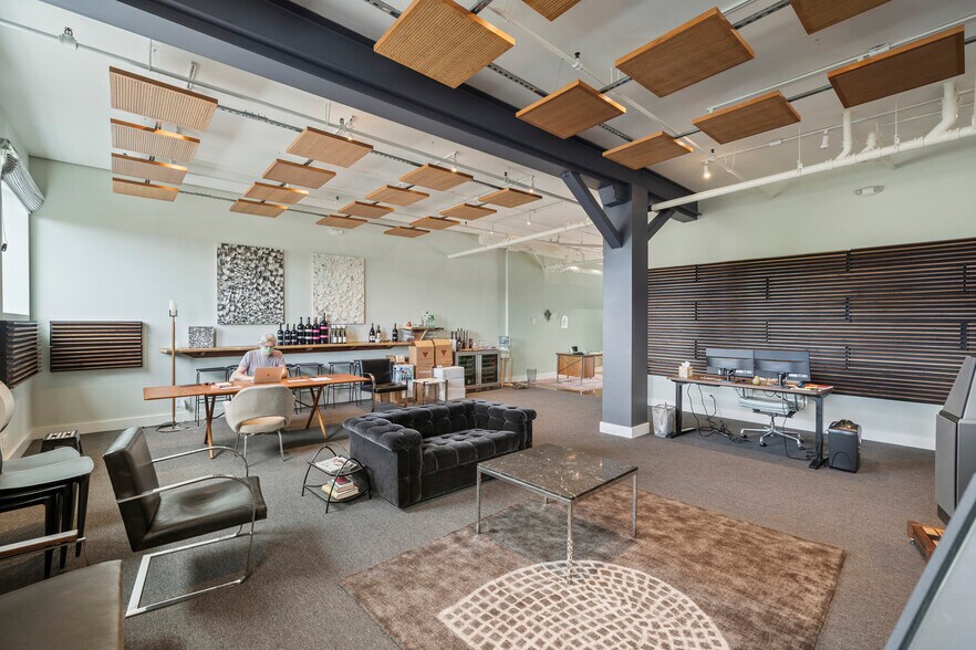 More Photos Of 1332 4th St, Berkeley Loft Creative Space For Lease