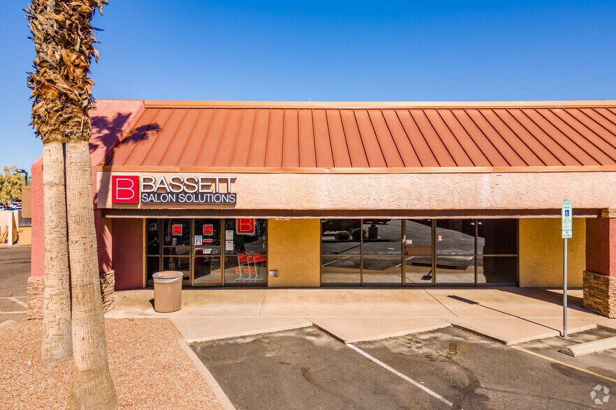 More Photos Of 10300 N Scottsdale Rd, Scottsdale Freestanding For Lease