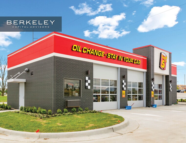 Primary Photo Of 111 S Mullen Rd, Belton Auto Repair For Sale