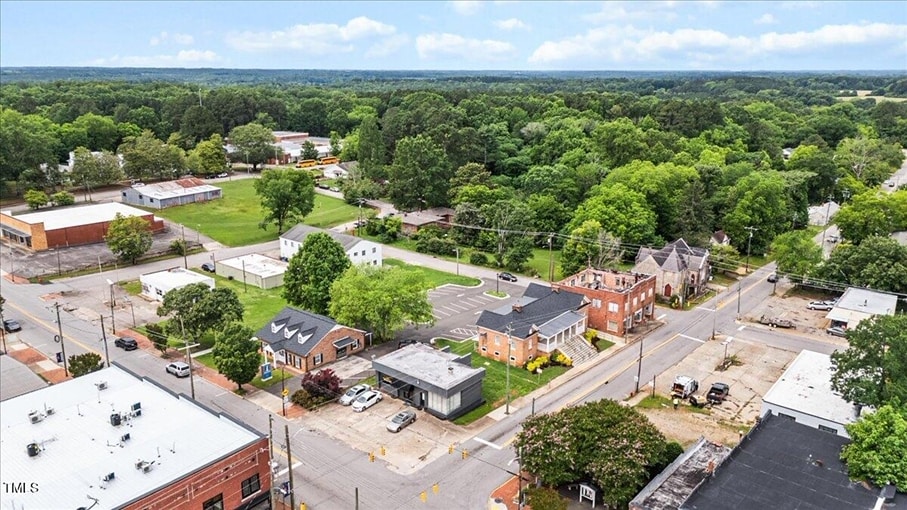 More Photos Of 201 S Main St, Warrenton Office For Sale