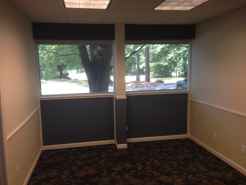 More Photos Of 3700 Longview Dr, Chamblee Loft Creative Space For Sale