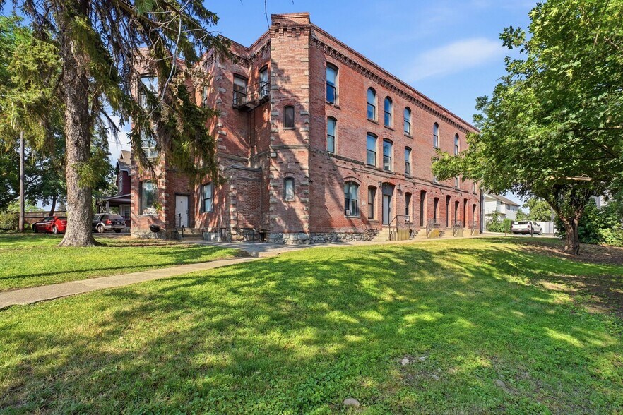 More Photos Of 1412 N Post St, Spokane Apartments For Sale
