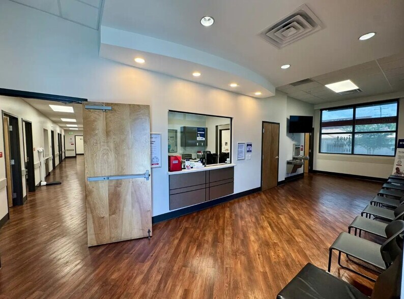 More Photos Of 1909 Judge Perez dr, Chalmette Healthcare For Lease