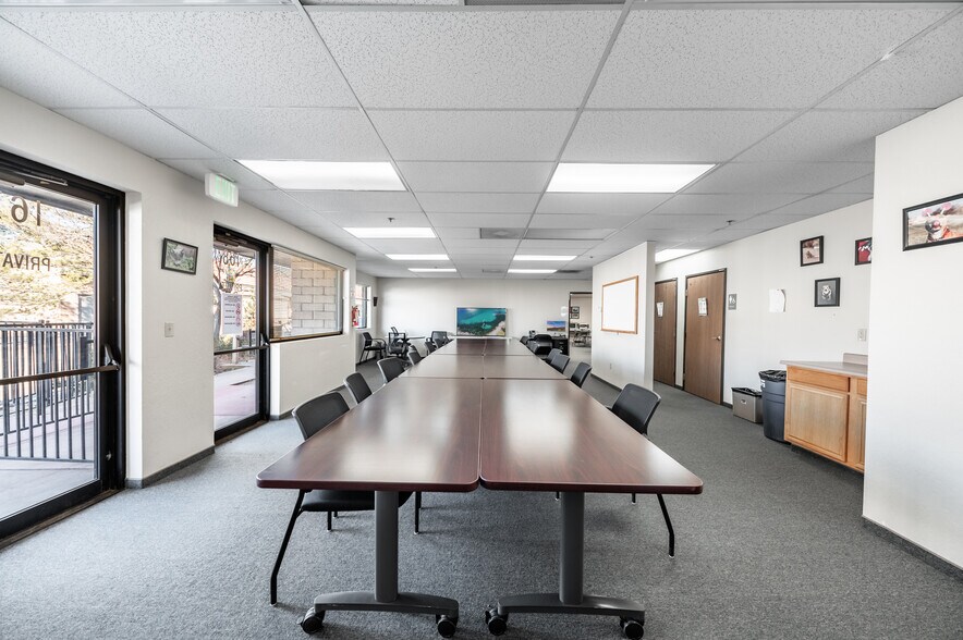 More Photos Of 1665 Old Hot Springs Rd, Carson City Medical For Lease