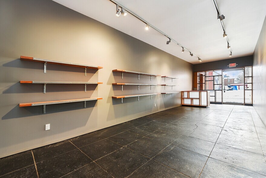 More Photos Of 5515 Penn Ave, Pittsburgh Storefront Retail Office For Lease