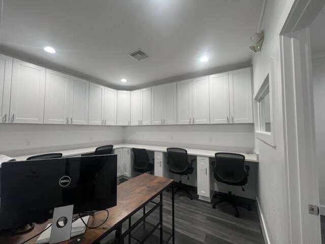 More Photos Of 910 Cape Coral Pky E, Cape Coral Restaurant For Sale