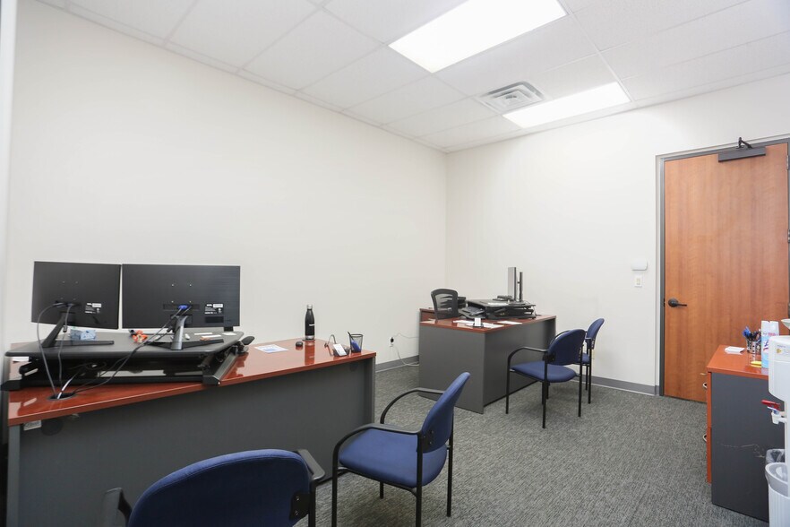 More Photos Of 20742 Stone Oak Pky, San Antonio Office For Lease