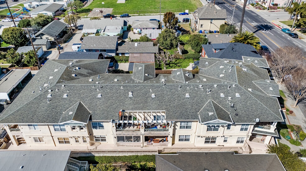 More Photos Of 1256 E Main St, Ventura Apartments For Sale