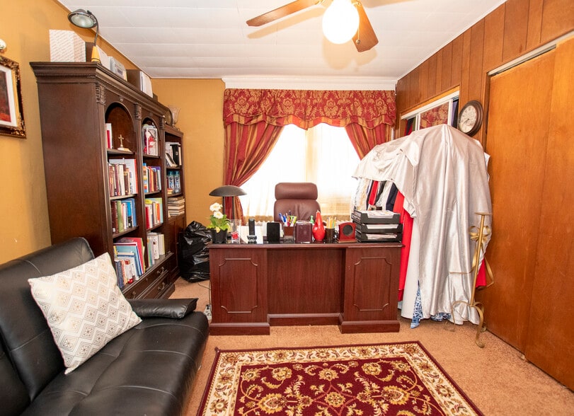 More Photos Of 900 E 9th St, Chester Religious Facility For Sale