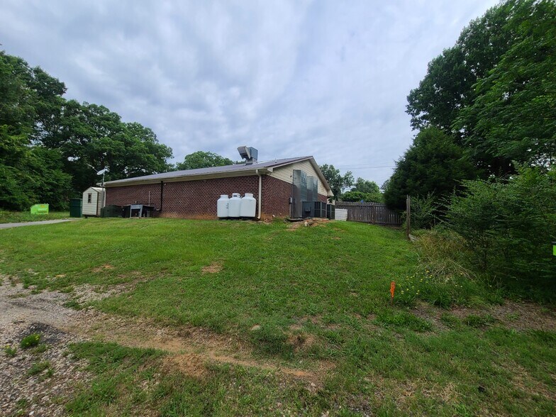 More Photos Of 5050 NC 56 Hwy, Franklinton Self Storage For Sale