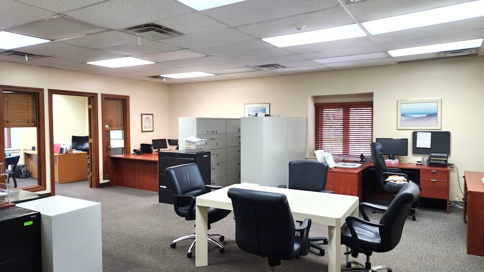 More Photos Of 29 Columbia Tpke, Florham Park Medical For Sale