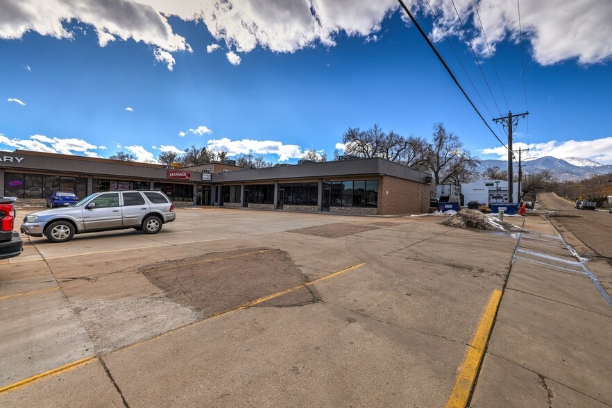 More Photos Of 402-410 S 8th St, Colorado Springs Unknown For Lease