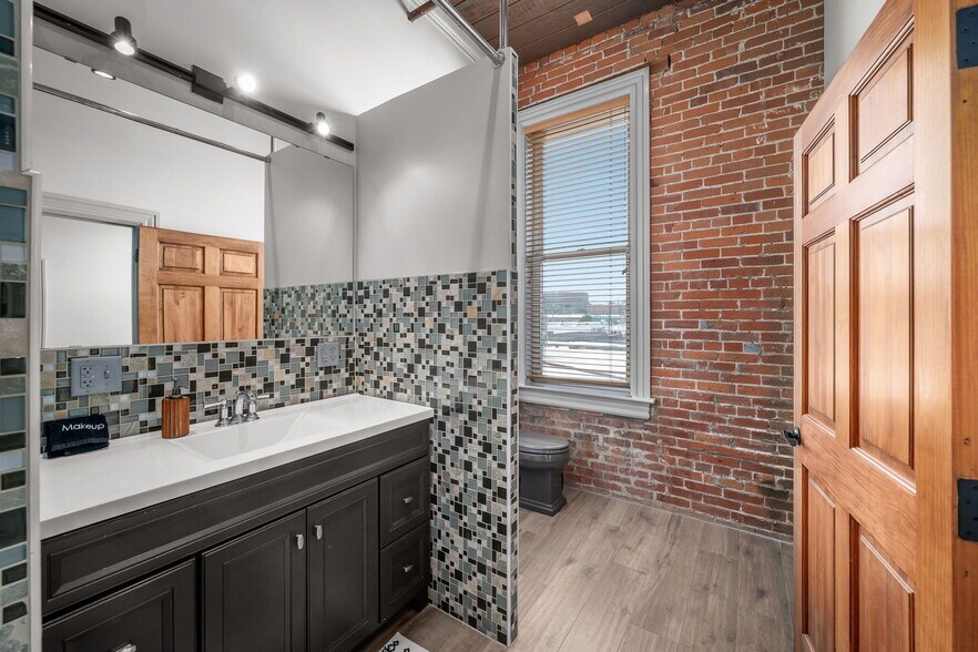 More Photos Of 110-112 Sidney St, Saint Louis Lodge Meeting Hall For Sale