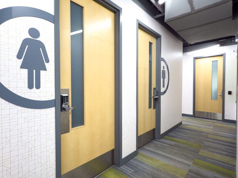 More Photos Of 8402 109 St NW, Edmonton Storefront Retail Office For Sale