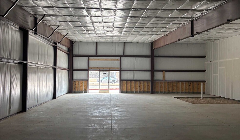 More Photos Of 109 Industrial Blvd, Nash Warehouse For Lease