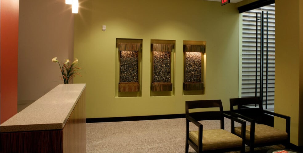 More Photos Of 2155 E Conference Dr, Tempe Medical For Lease