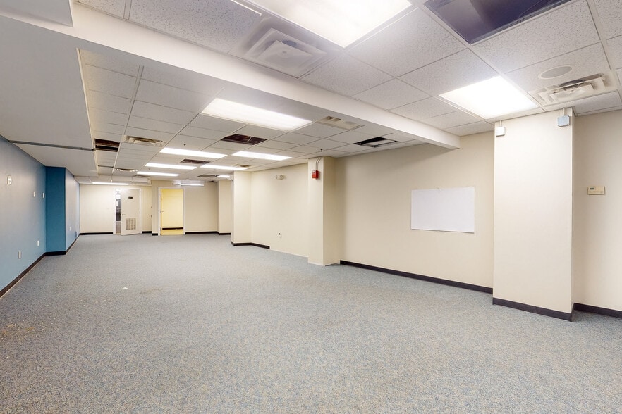 More Photos Of 185 Devonshire St, Boston Office For Sale