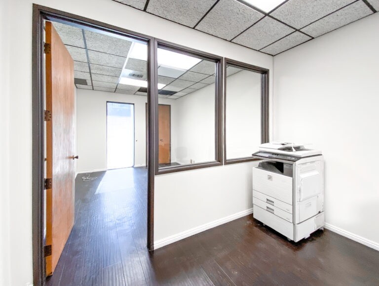 More Photos Of 119 S Atlantic Blvd, Monterey Park Office For Sale
