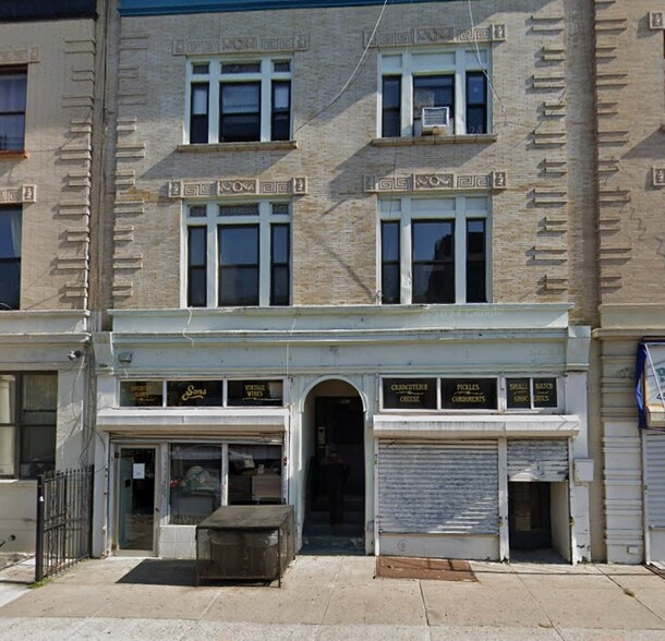 Primary Photo Of 447 Rogers Ave, Brooklyn Apartments For Lease