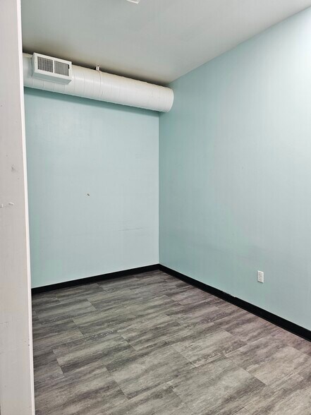 More Photos Of 3106 Rolison Rd, Redwood City Freestanding For Sale