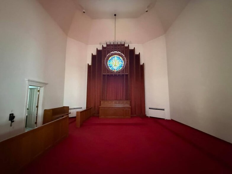 More Photos Of 17 Fremont St, Gloversville Religious Facility For Sale