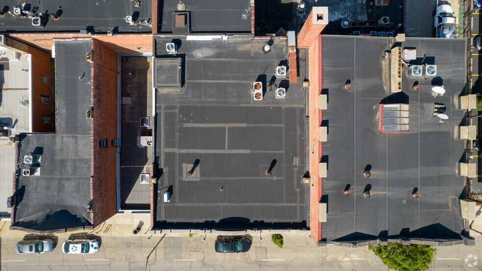 More Photos Of 118 E Main St, Columbus Loft Creative Space For Lease