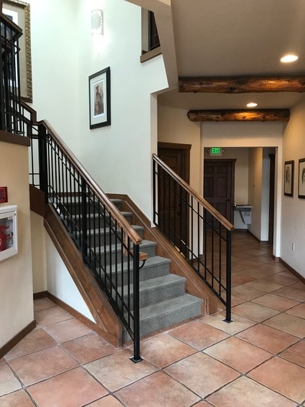 More Photos Of 3092 Evergreen Pky, Evergreen Medical For Lease