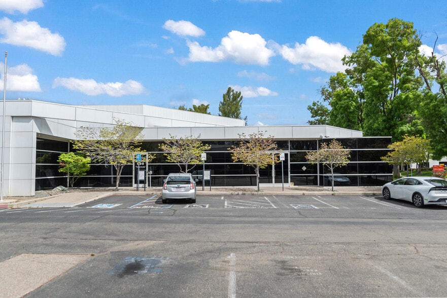 More Photos Of 1252 Quarry Ln, Pleasanton Research And Development For Sale