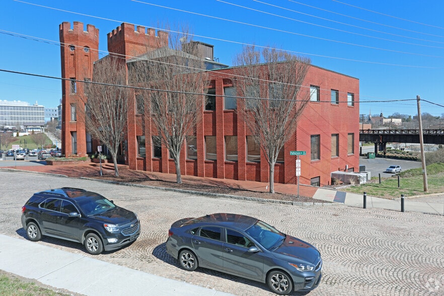 More Photos Of 310 E Third St, Winston-Salem Office Residential For Sale