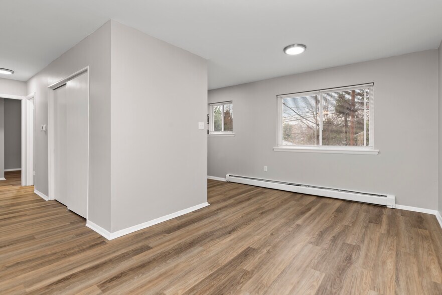 More Photos Of 3800 Elmerton Ave, Harrisburg Apartments For Sale