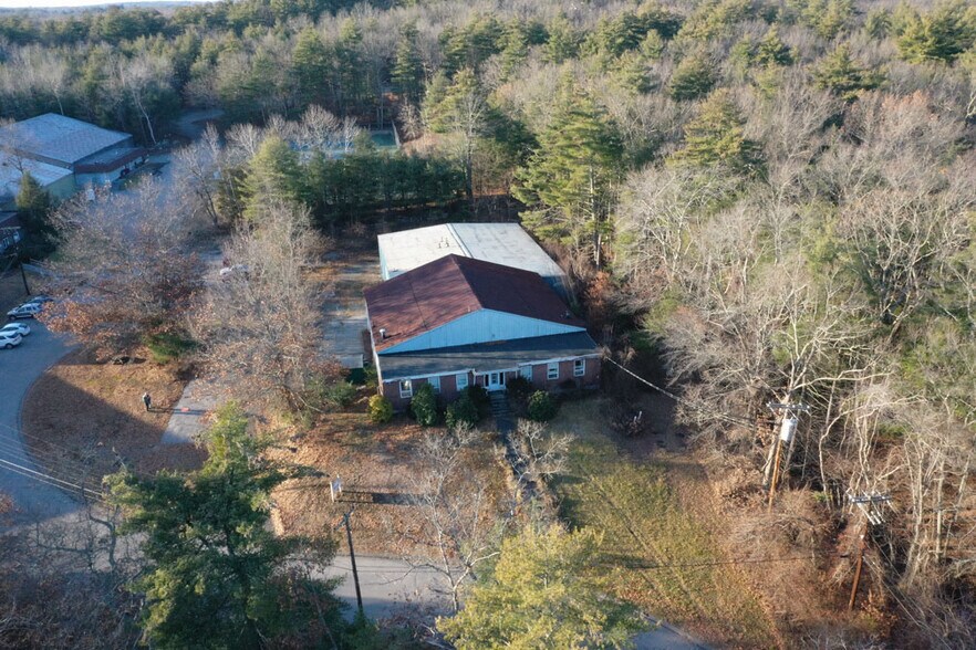 More Photos Of 5 Granite Rd, Acton Warehouse For Lease