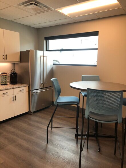 More Photos Of 1823 Ford St, Golden Office Residential For Lease