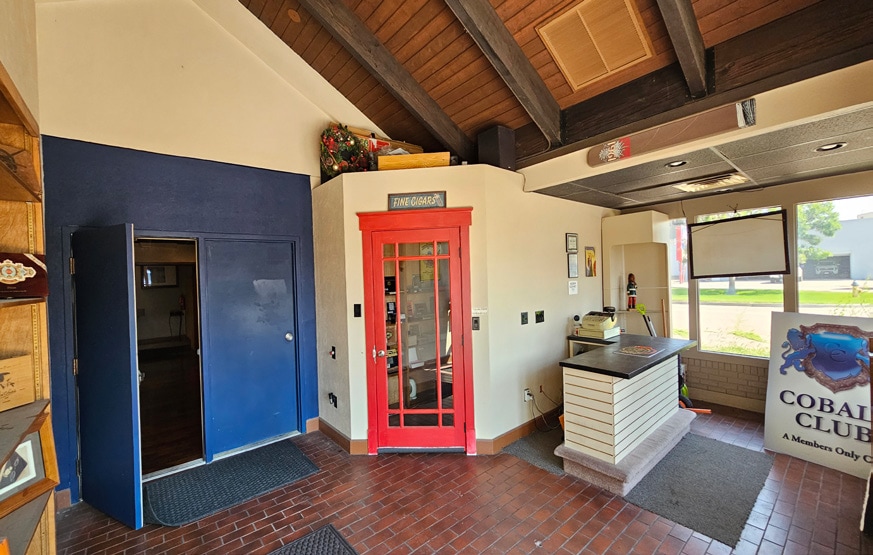 More Photos Of 530 S Nevada Ave, Colorado Springs Office For Lease