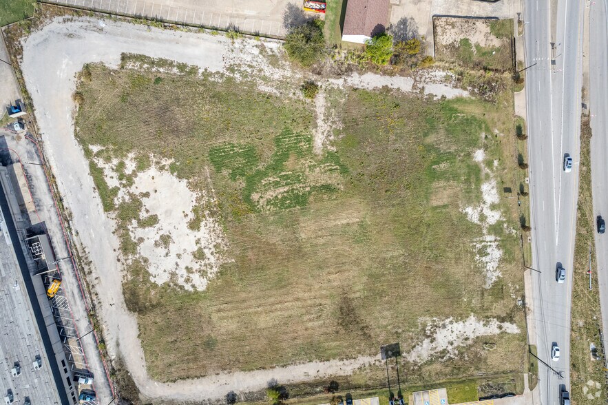 More Photos Of 13333 N Stemmons Fwy, Dallas Land For Sale