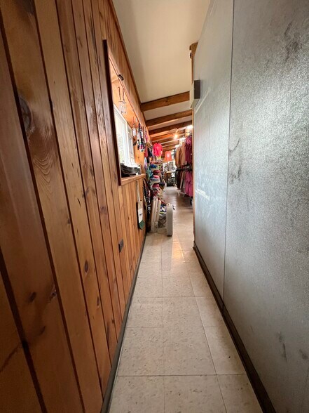 More Photos Of 29209 County Road 407, Newberry Lodge Meeting Hall For Sale