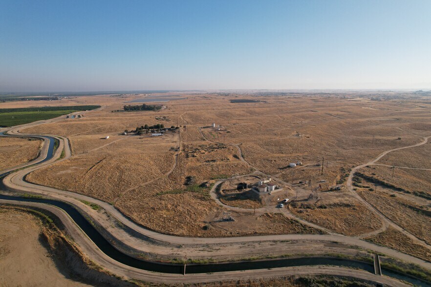 More Photos Of 20 Acres in Kern County Rd, Bakersfield Land For Sale