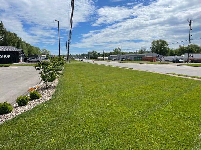 More Photos Of 1750 Leitchfield Rd, Elizabethtown Medical For Sale
